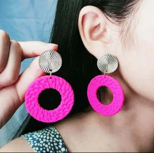 Clip on 2 1/2" gold woven hoop earrings in a variety of colors - Picture 1 of 6