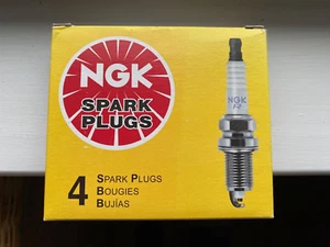 NGK BR8HS (4322) Spark Plugs 4-PK - Picture 1 of 4