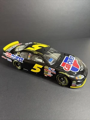 2005 Kyle Busch #5 Rookie Car CARQUEST Monte Carlo 1:24 Scale Metal Car Black - Image 1 of 4