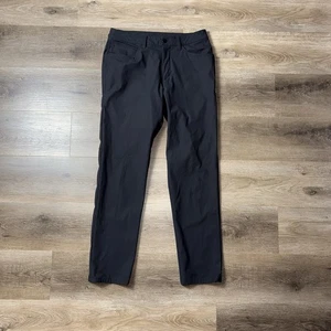 Pantalone Lululemon ABC taglia 30 nero 5 tasche slim fit gamba affusolata - Foto 1 di 8