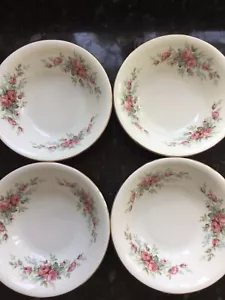Royal Standard Rambling Rose Cereal/desert Bowls x 4 - Picture 1 of 3