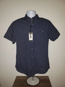 NWT On the Road Travellers Collection Men's Slim Fit SS Button Down Shirt Large - Picture 1 of 3