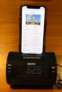 Sony Dual Alarm Clock Radio Apple iPhone Charging Stand ICF-C11iP