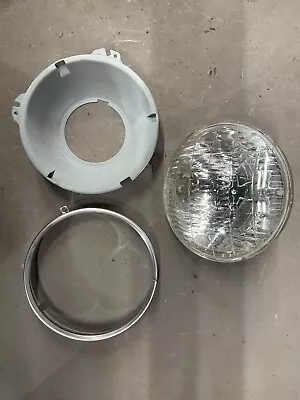 1958-1967 Impala Chevelle GTO Cutlass 442 F85 T3 Faro Cubo Ajuste Anillo Nova Foto 1 de 4