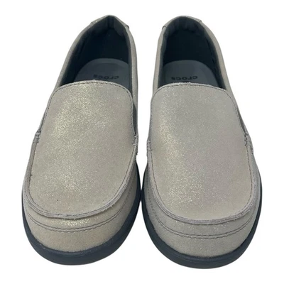 Mocasín Crocs Walu de cuero brillante para mujer talla 10, EU 41-42 - 202303-00H Foto 1 de 4