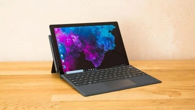 Microsoft Surface Pro 6 1796 12.3" i7-8650U 2.1GHz 16GB W11 PLATINUM Foto 1 de 4