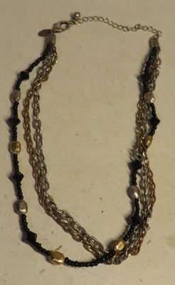 Collar Vintage Laura Ashley 16’’-20” Negro Plata Tono Dorado Multi Cadena Usado en Excelente Condición Foto 1 de 4