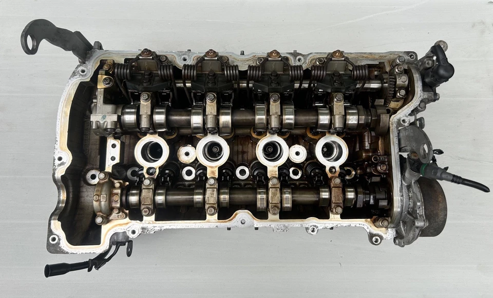 MINI COOPER ONE (2007-2013)1.4 - 1.6 PETROL CYLINDER HEAD R55 R56 R57 v753354980 - Image 1 of 4