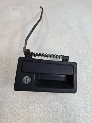 Manija de puerta exterior láser Dodge Shelby Daytona Turbo Z Chrysler 4336196  Foto 1 de 3