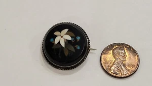Victorian Italian Pietra Dura White Lily Flower Mourning Jewelry  Silver Brooch - Picture 1 of 5
