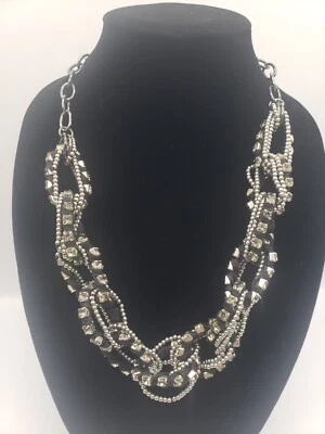 Collar Banana Republic para mujer con cuentas de cristal negro plata 12" caprichoso Y2K Foto 1 de 4