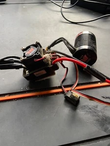 hpi flux reload and flux shot esc and motor good working order - Picture 1 of 3