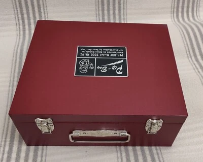 Koffer vom offizielen Fallout Pip-boy 2000 Mk VI Bausatz - Bild 1 von 4