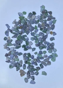 LOT TSAVORIT Rohstein (50gr) Roh Tsavorith / Tsavorite rough - Picture 1 of 1