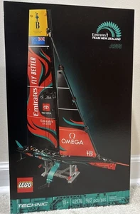 NEW LEGO Technic Emirates Team New Zealand AC75 Yacht 42174 Building Toy Set - Picture 1 of 1