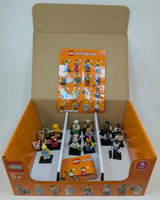 Lego Series 4 minifiguras colecionáveis completas com caixa de exibição de loja vazia 8804 - Imagem 1 de 3