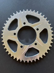 Vortex Aluminum Rear Sprocket, 45T Suzuki 1991-2009 SV650/Bandit/GSX650F Katana - Bild 1 von 2