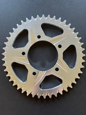 Vortex Aluminum Rear Sprocket, 45T Suzuki 1991-2009 SV650/Bandit/GSX650F Katana - Image 1 of 2