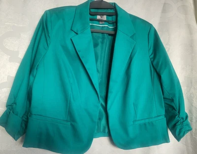 Blazer Worthington Cropped P/L Verde Jade Manga 3/4 Aberta Frontal Forrada Jaqueta - Imagem 1 de 4