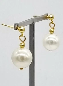 Gold tone stud earrings with ivory miyuki pearl beads - Picture 1 of 1