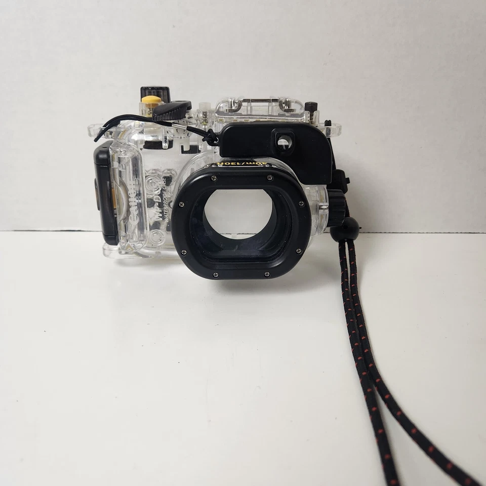 Estuche a prueba de agua Canon WP-DC51 Foto 1 de 4