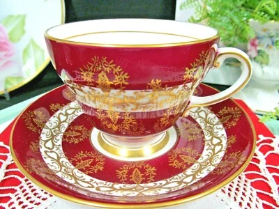 ROYAL GRAFTON tea cup and saucer maroon red & gold gilt pattern teacup fancy set - Image 1 of 4