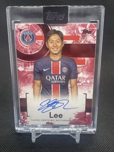 2024 25 Topps Exhibition Paris Saint Germain Kang-in Lee #5/5 Red On Card Auto - Picture 1 of 2