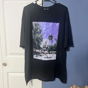 SHEIN Tropical Basketball Goal T-Shirt (Large - L) - Bild 1 von 1