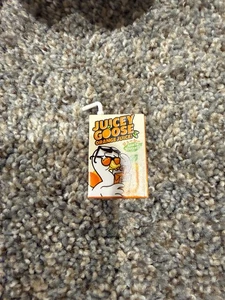 ZURU MINI BRANDS KAWAII Juicey Goose MINI SAMMELFIGUR - Bild 1 von 1