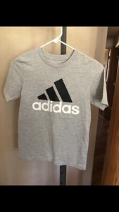 Youth Boys Adidas Shirt Regular Fit Size M 10/12 EUC - Picture 1 of 4