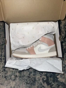 Air Jordan 1 Mid Milan (Size 12) CV3044-100 Brand New 2020 - Picture 1 of 3