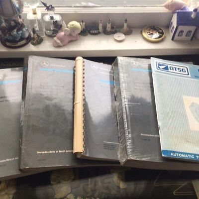 Mercedes Benz Chassis Body Service Repair Shop Manuals 1981-1993 5 Books - Image 1 of 4