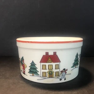Jamestown China Joy of Christmas Auflaufförmchen Puddingschale 2" x 4" Hausschlitten Schnee - Bild 1 von 8