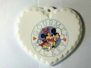 Disney Gourmet Mickey Porcelain Heart Shaped Wall Plaque Treasure Craft Vintage - Picture 1 of 5