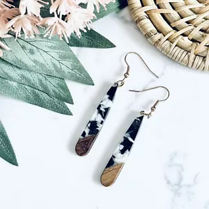 Black & White Cloud Resin & Wood Earrings Boho Bohemian NEW Teardrop US SELLER - Picture 1 of 3