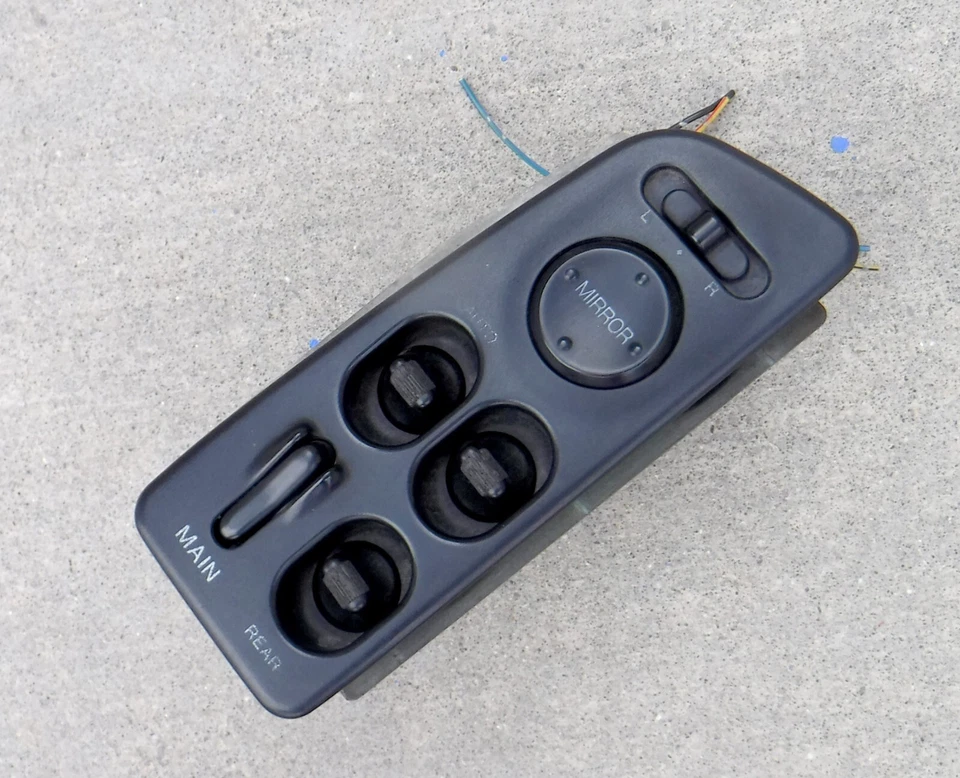MULTIINTERRUPTOR PUERTA CONDUCTOR, ventanas, espejos retrovisores, Honda Civic del Sol 1994 '93-'98 Foto 1 de 4
