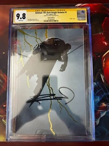 Batman Dark Knight Returns #1 CGC 9.8 Signed By Frank Miller Custom Foil Variant - Picture 1 of 3