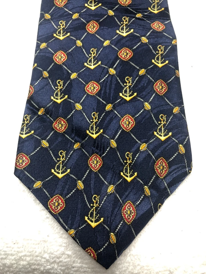 ARTEFACTOS MUSEO CORBATA HOMBRE AZUL MARINO CON ANCLAS DORADAS Y ROJO 4 X 59 NUEVO SIN ETIQUETAS Foto 1 de 4