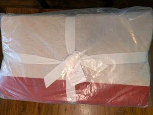 POTTERY BARN Winter Dreams Handcrafted Reversible Quilt-King/CKing-NWT - Picture 1 of 3