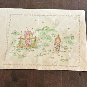 Vintage 70s 80s Precious Moments Pillowcase Nursery Standard Double Sided READ - Afbeelding 1 van 10
