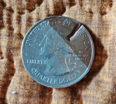  2019 State Error Coin Roller Induced Fissure With Partial Clad Layer Missing - Image 1 of 2