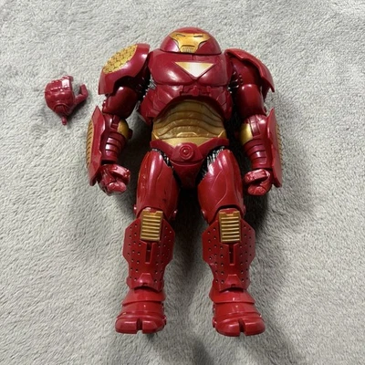 Figura de acción Marvel Legends Hulkbuster Deluxe 85 aniversario Foto 1 de 2
