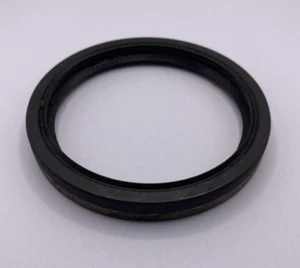 Ford Escort, Orion, Mondeo 'OEM-Motorcraft' Crankshaft Rear Oil Seal - 1641893 - Picture 1 of 1