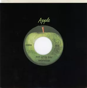 Badfinger DAY AFTER DAY / MONEY - US Apple 1841 7" 45 MINT - Picture 1 of 4