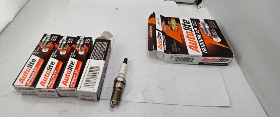 (CANTIDAD 4) Bujía Autolite Iridium XP XP104 para serie Shelby 1999-2000 Foto 1 de 4