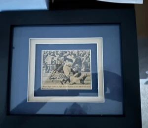 Roger Maris Autograph World Series 1960 Newspaper Photo Full JSA - Picture 1 of 4