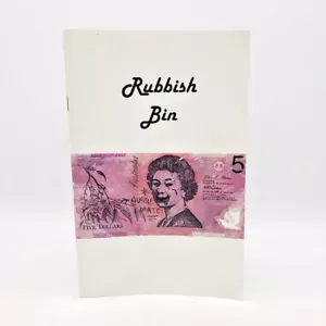 'Rubbish Bin' by Ross Schwartz & Tanner Barrett 35 mm Photos Book NUMBERED - Foto 1 di 5