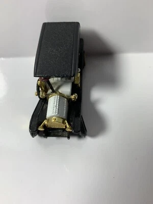 Peugeot Classic Cars  No. 305 Metal & Plastic Diecast Car Made in Macau - image 1 of 4