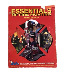 Libro de aprendizaje de estudio de entrenamiento IFSTA Essentials of Fire Fighting tercera edición - Imagen 1 de 10