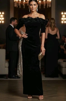 NWT XSCAPE Black Velvet Off-Shoulder Ruffle Gown 16 Formal Event Wedding Ball - Image 1 of 4